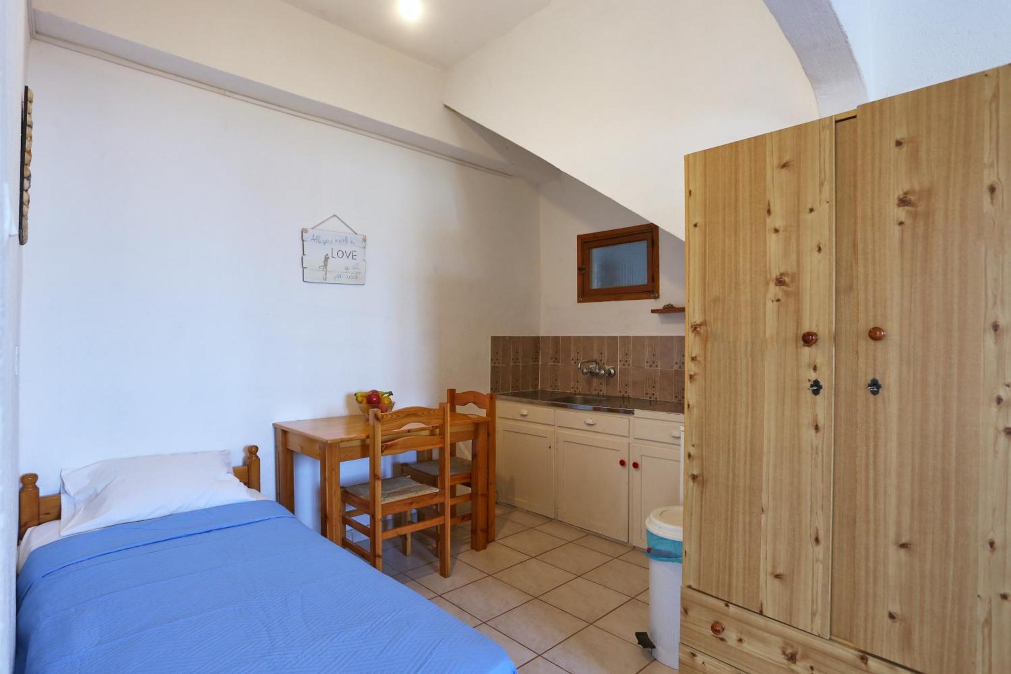 Armena Inn Armenistis  Ngoại thất bức ảnh