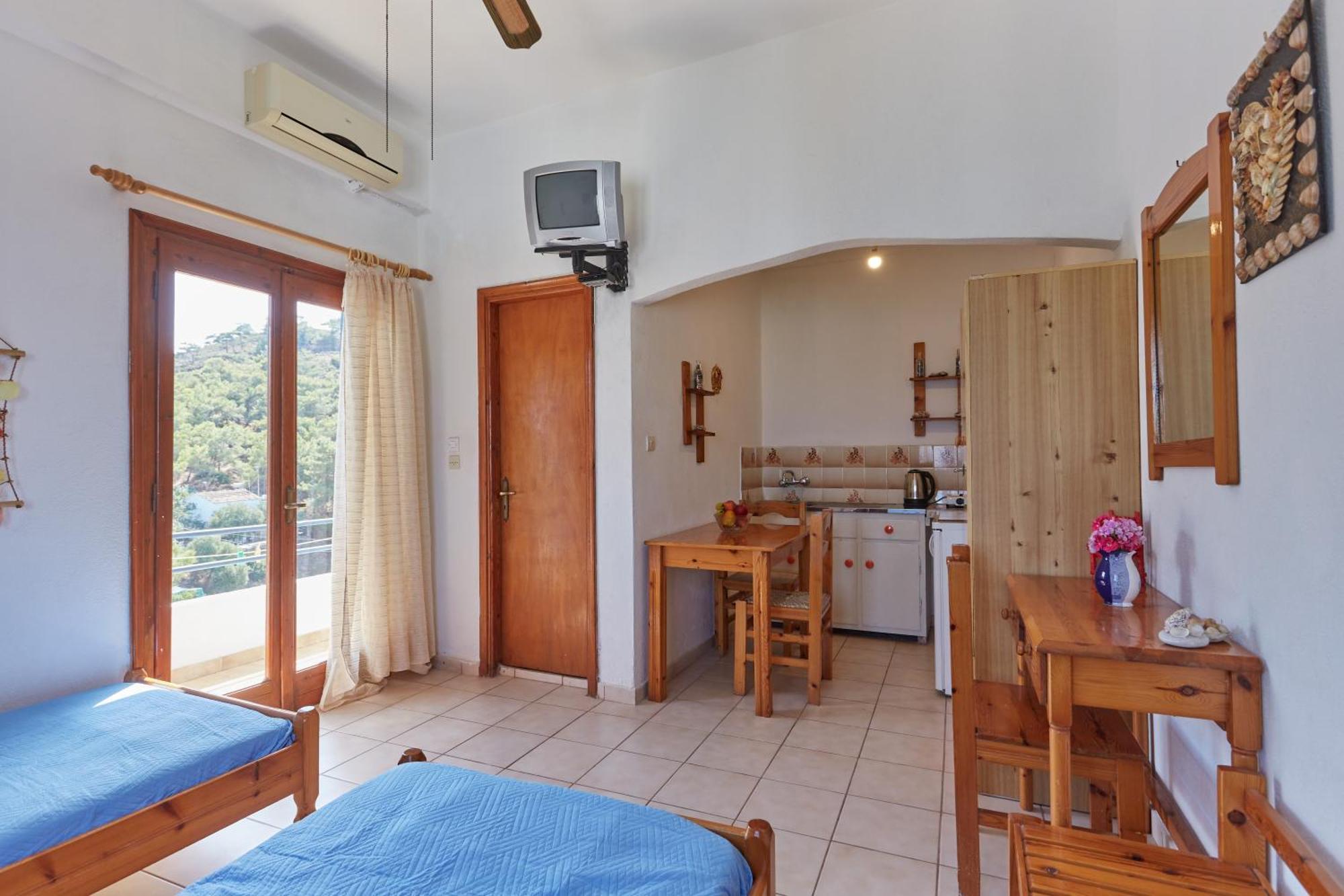Armena Inn Armenistis  Ngoại thất bức ảnh
